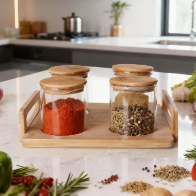 4-delad rund glasförvaring med träbricka